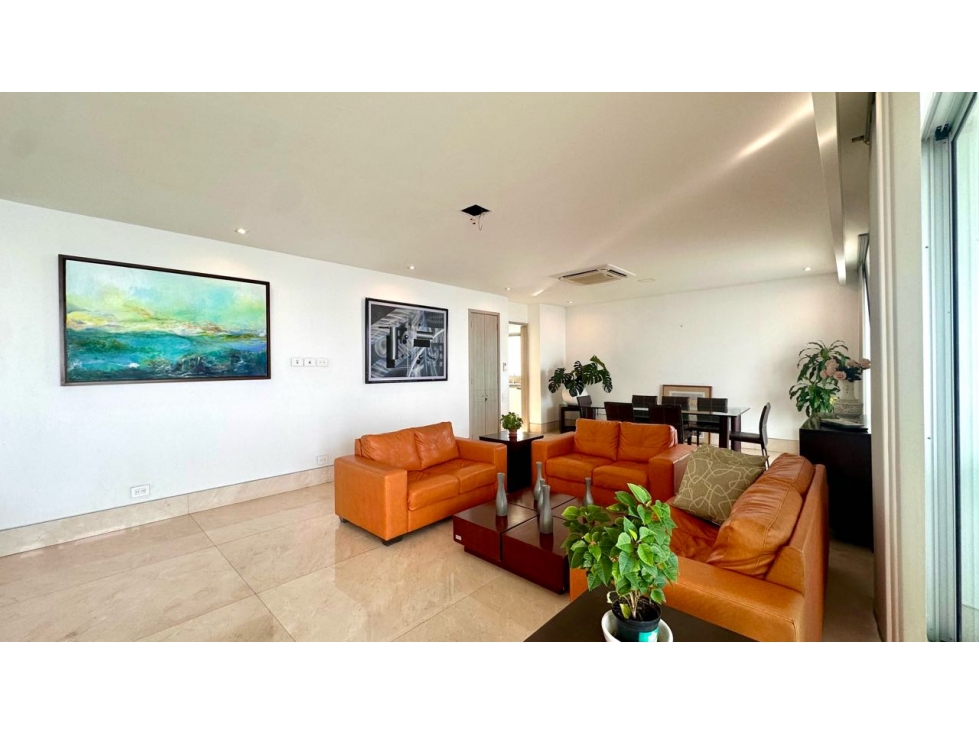 Apartamento en moderno edificio con vista directa al mar en castillo — foto 4