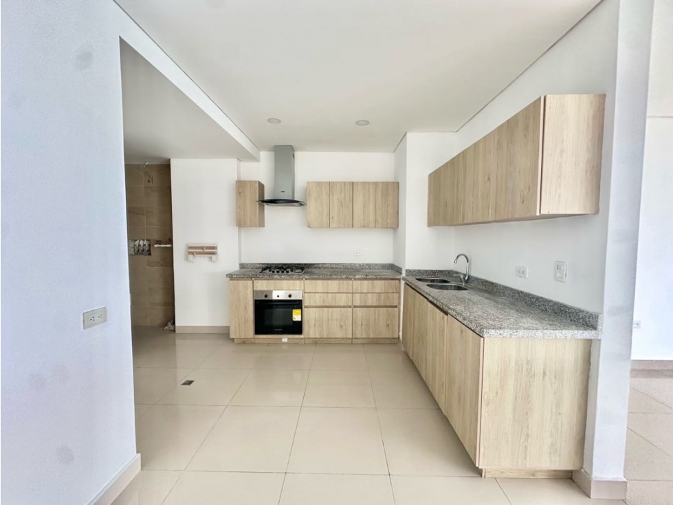 Apartamento en venta de 4 habitaciones remodelado — foto 5