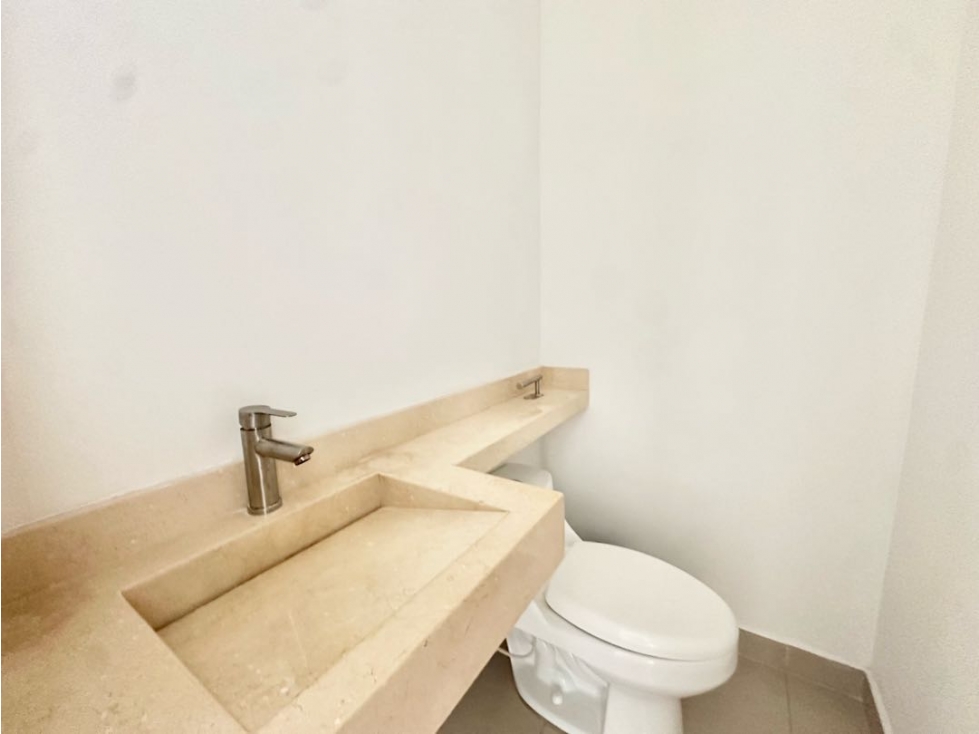 Apartamento en venta de 4 habitaciones remodelado — foto 6