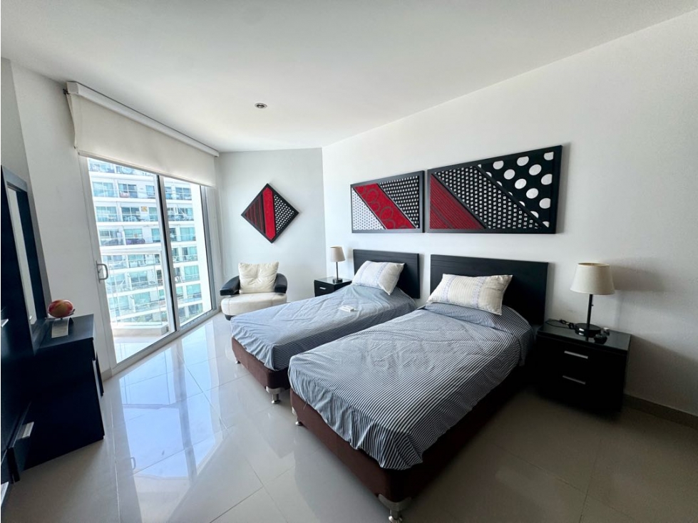 Apartamento de dos habitaciones con vista al mar en la boquilla — foto 2