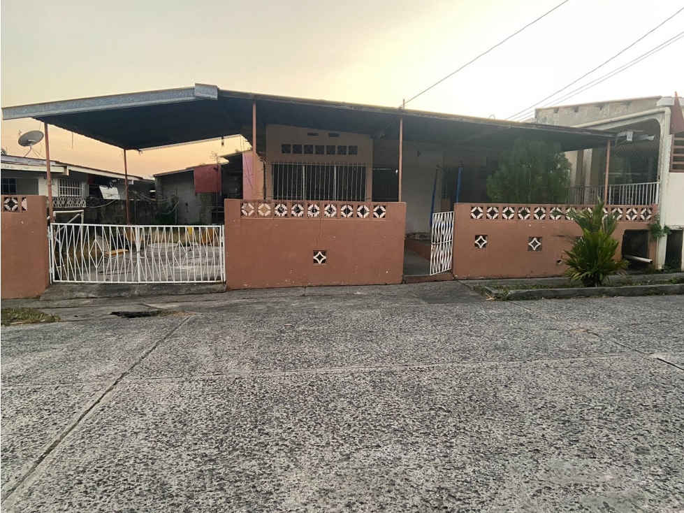 San Antonio vendo casa rec maras