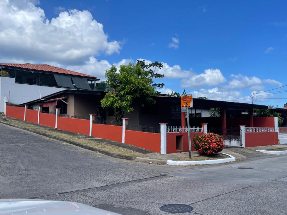 CERRO VIENTO, VENDO CASA 326MTS2