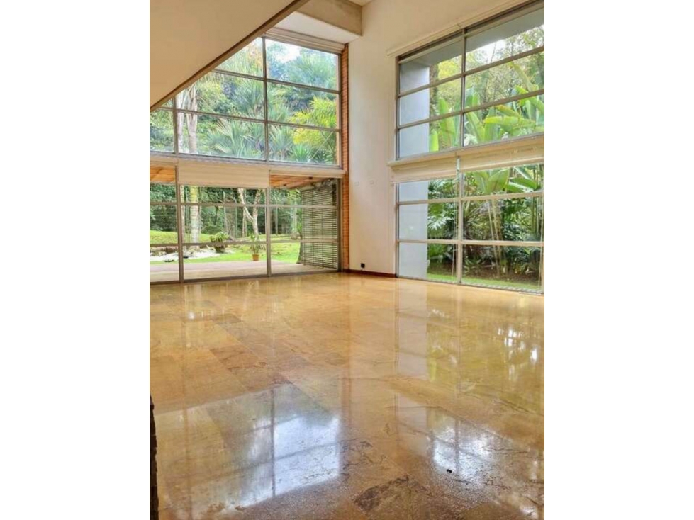 VENDO CASA SECTOR BALSOS