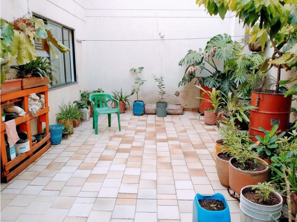 VENDO APTO PARA REFORMAR LAURELES — foto 4