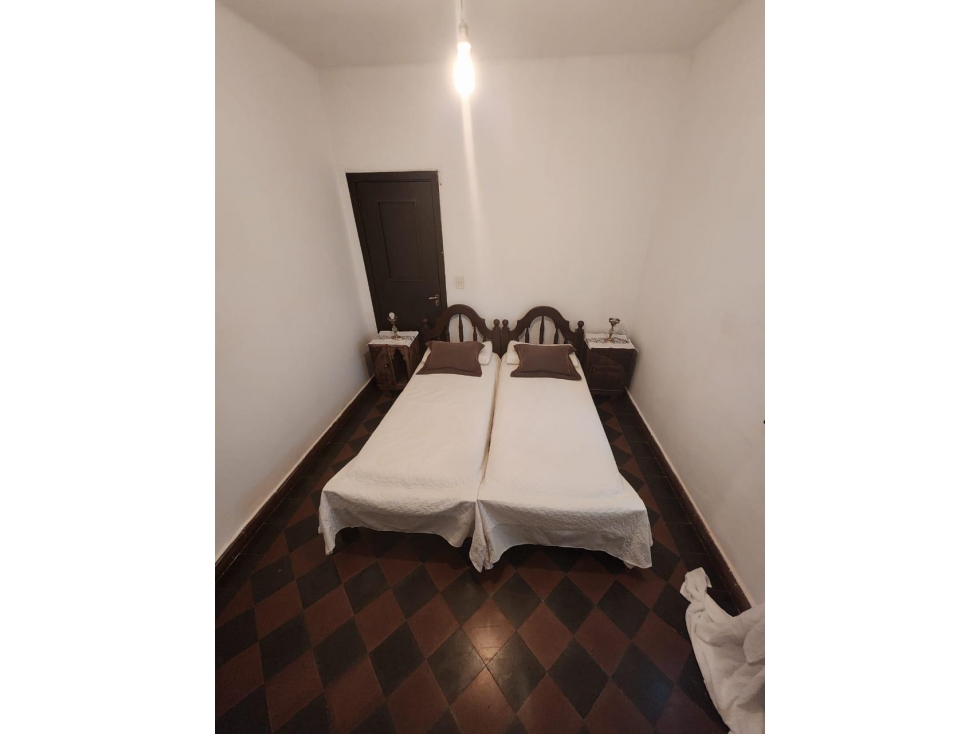 VENTA EXCLUSIVA LA FALDA DEPART. AV EDEN PLENO CENTRO APTO PROFESIONAL - 6