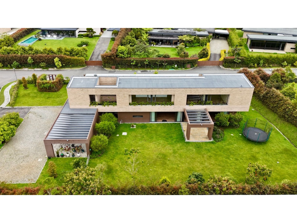 Venta de casa campestre en el alto de las palmas