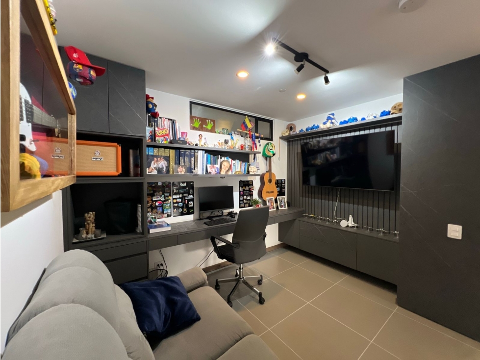 Venta de Apto con linda vista en Envigado, Loma de las brujas — foto 6