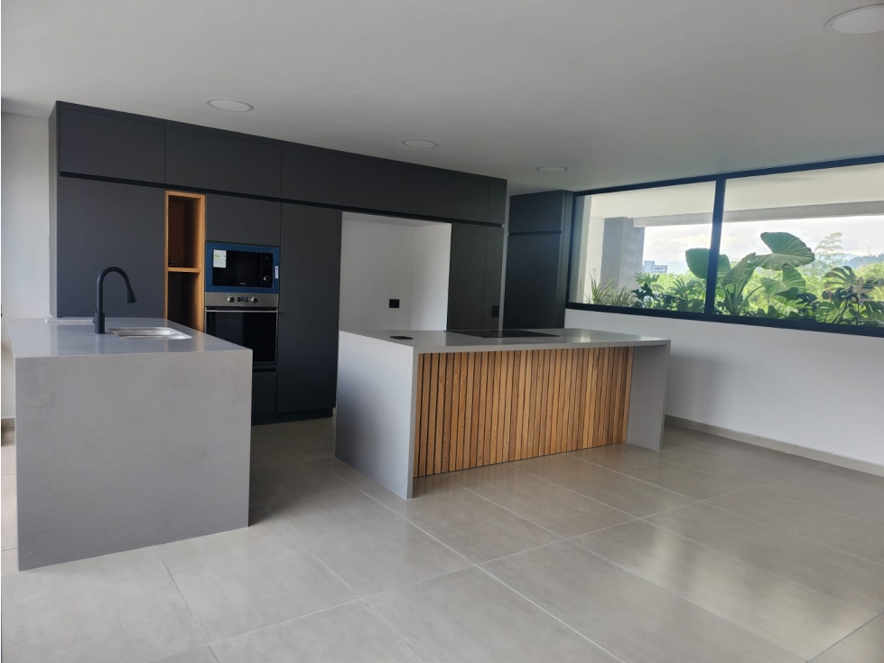 APARTAMENTO VENTA - POBLADO TESORO #1
