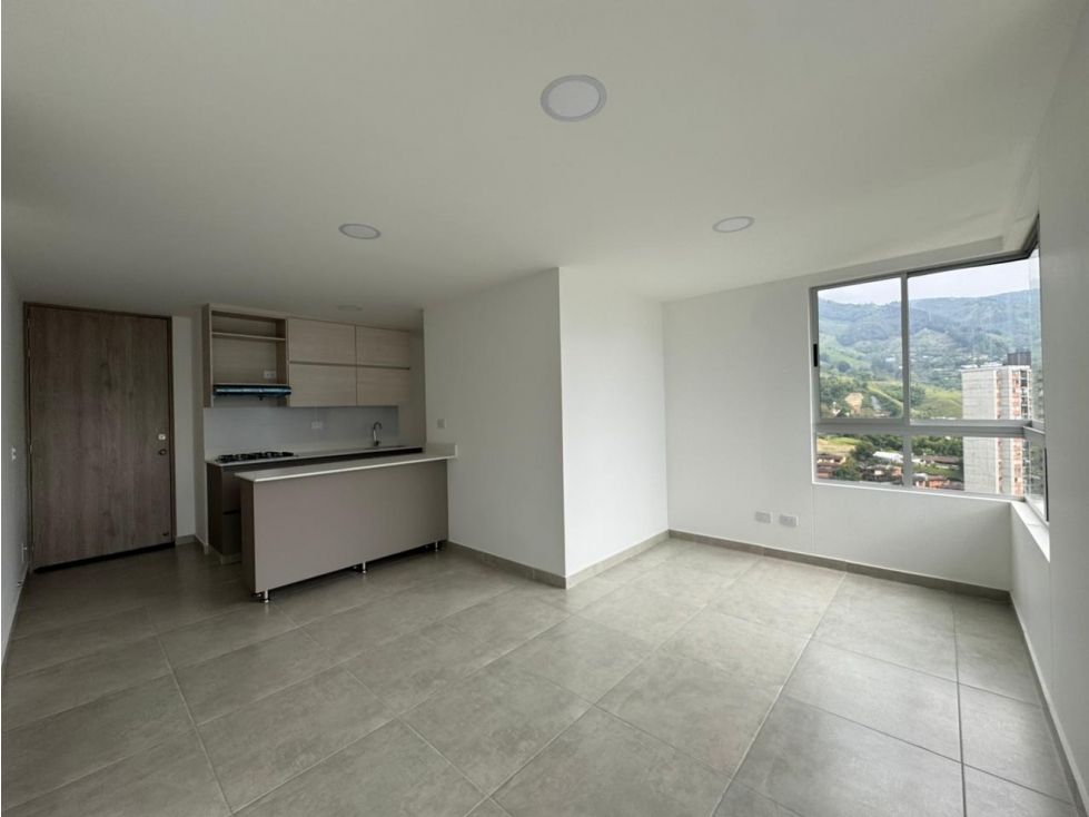 APARTAMENTO VENTA / SABANETA / LOMA LINDA — foto 2