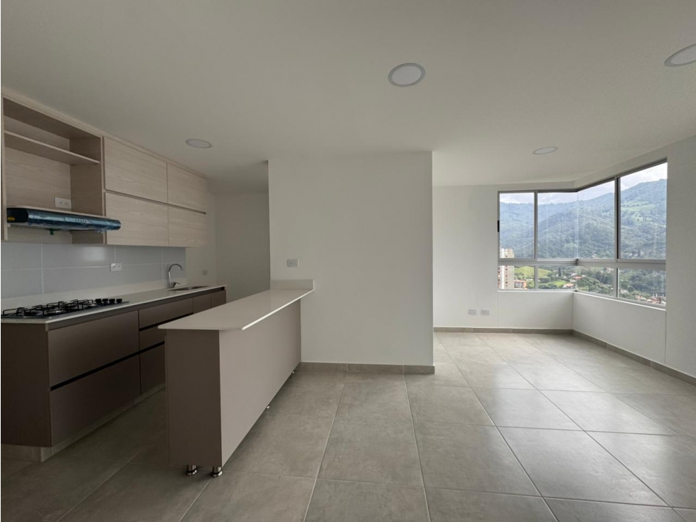 APARTAMENTO VENTA / SABANETA / LOMA LINDA — foto 3