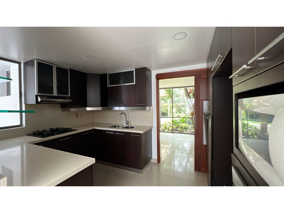Venta de casa en Envigado, sector el esmeralda — foto 3
