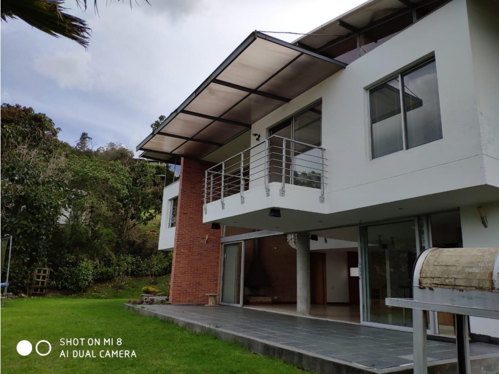 Venta de casa campestre en Envigado, loma del escobero