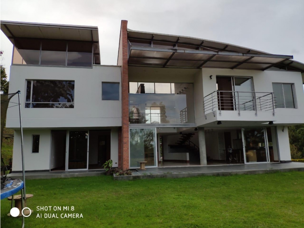 Venta de casa campestre en Envigado, loma del escobero — foto 2