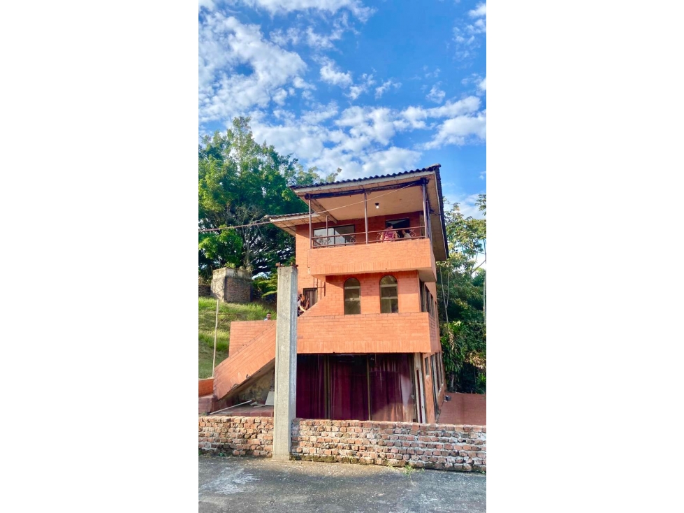 Vendo lote de 2976m² con Casa - Villa Carmelo VZ 9233012
