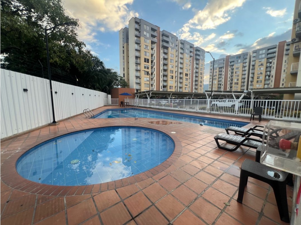 VENDO APARTAMENTO PISO 12 SECTOR SAMECO PARQUEADERO PROPIO LJ 10041520