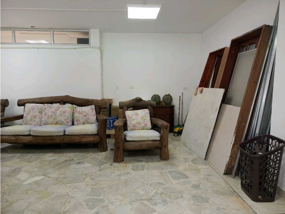 VENDO CASA EN LA FLORA USO COMERCIAL LJ 9369620 — foto 2