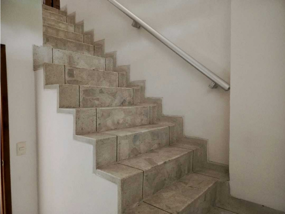 VENDO CASA EN LA FLORA USO COMERCIAL LJ 9369620 — foto 3