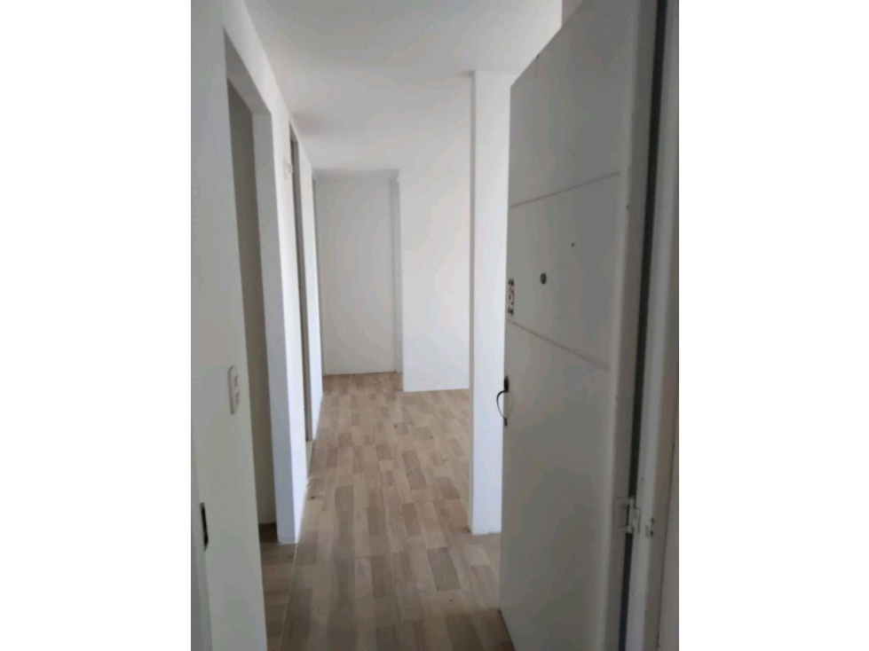 VENDO APARTAMENTO EN TERRANOVA JAMUNDI 4TO PISO S/A LJ 9477067 — foto 3