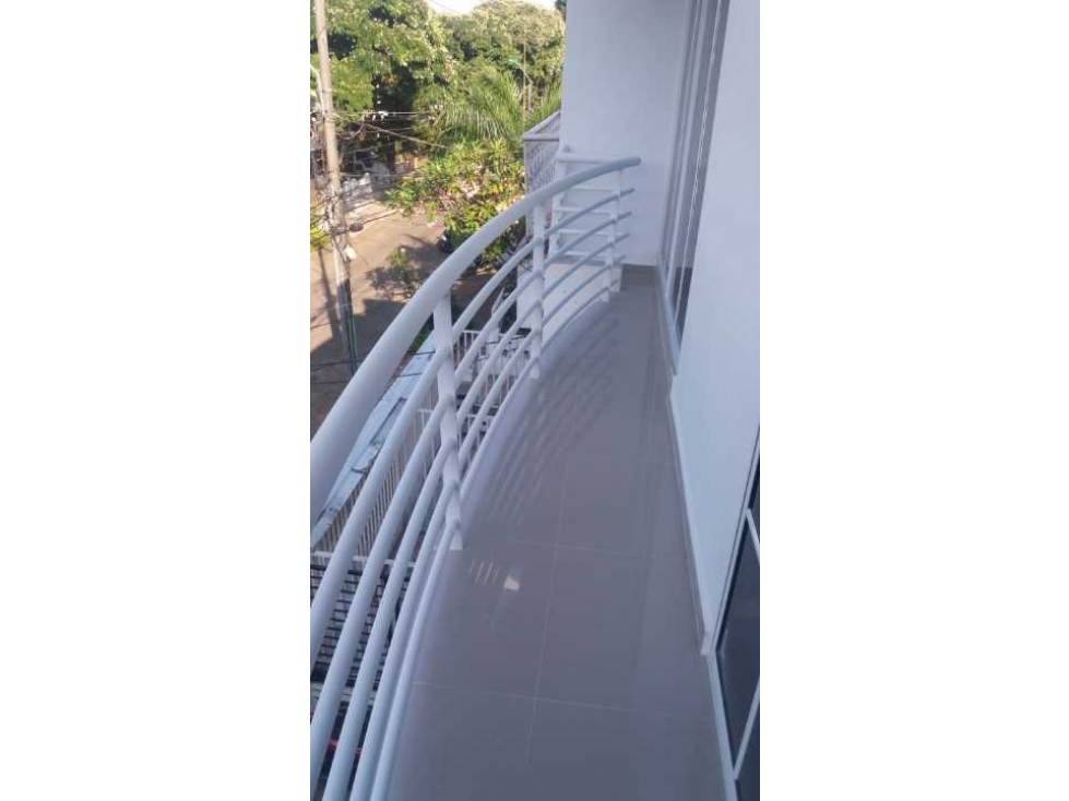 Se vende edificio en El Limonar. MHG10129442 — foto 2