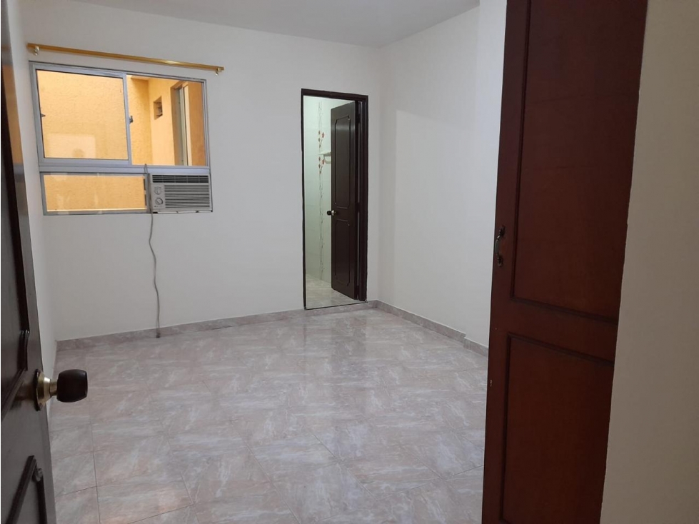 SE VENDE CASA DE 3 PISOS EN CAPRI GV10129464 — foto 5