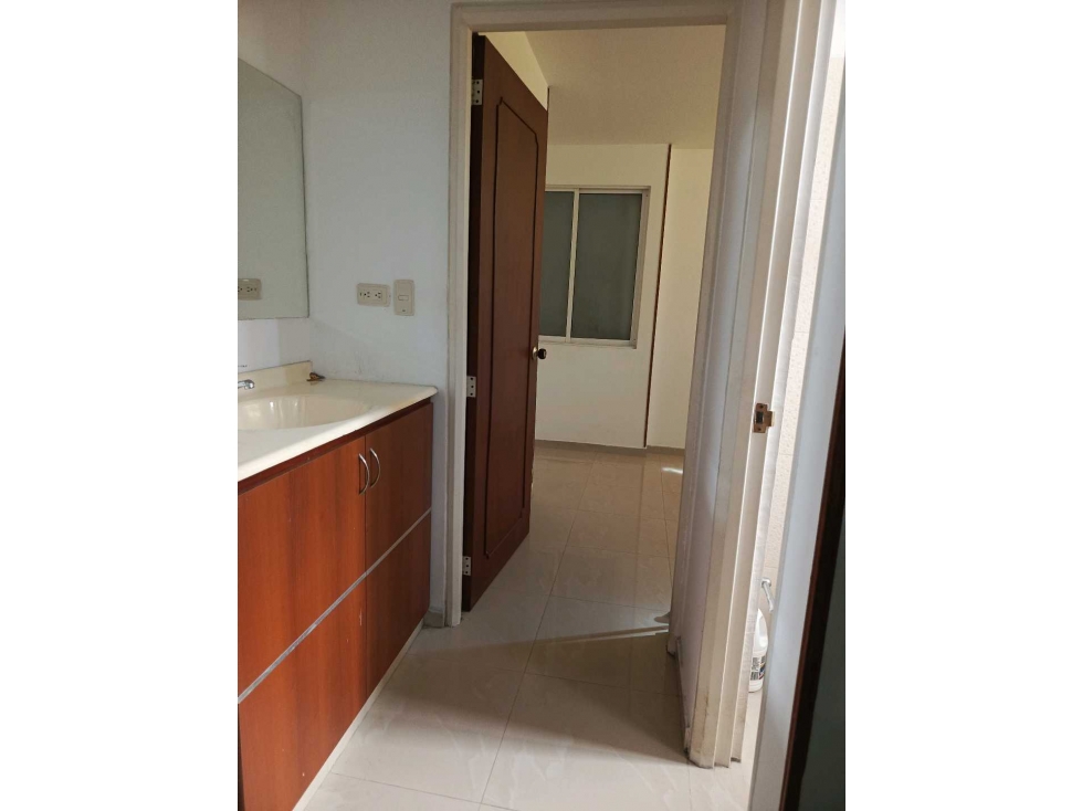 VENDO APARTAESTUDIO 3ER PISO S/A DIAGONAL A LA USACA LJ 9780968 — foto 4
