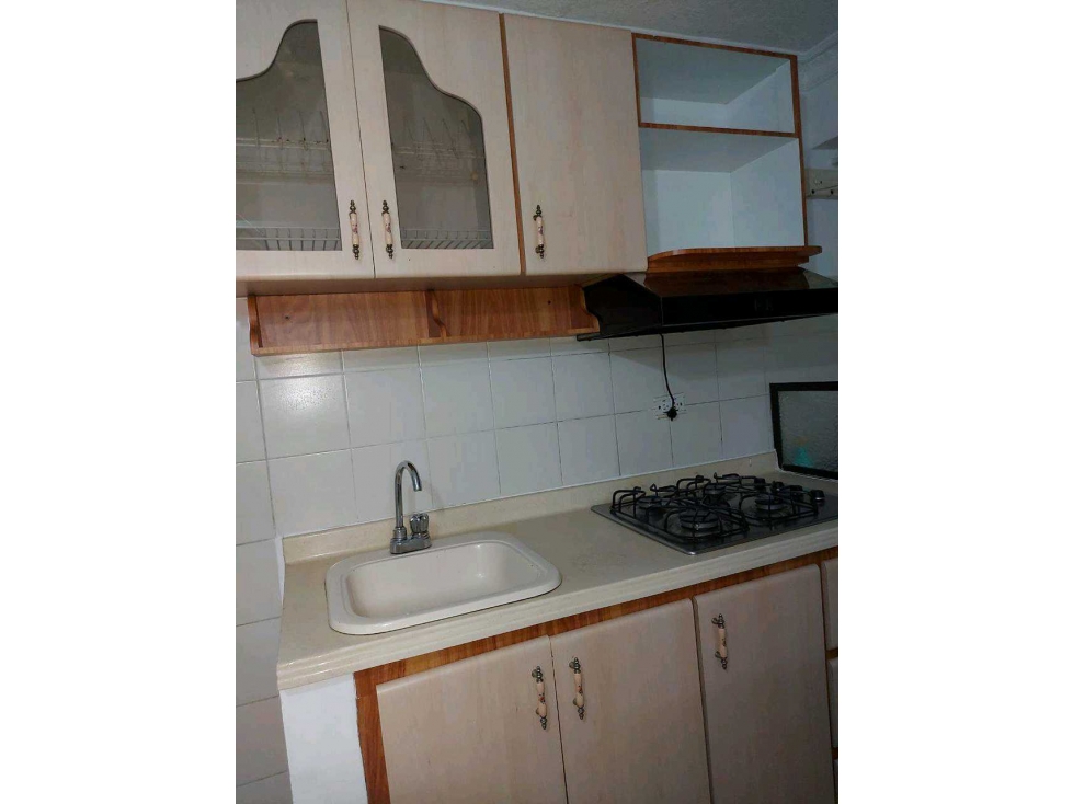 VENDO APARTAMENTO 3ER PISO S/A EL REFUGIO LJ 9940182 — foto 3