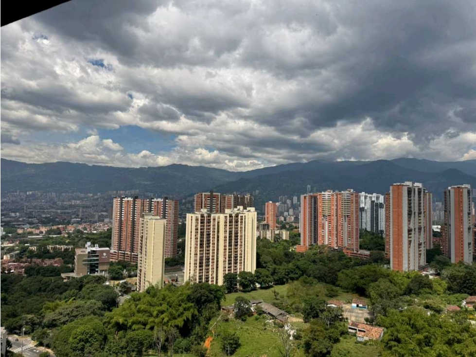 APARTAMENTO VENTA EN ITAGUI, URB. AMANTINA