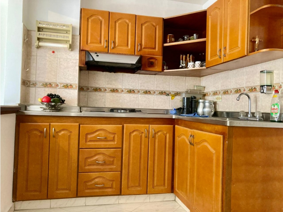 APARTAMENTO EN VENTA EN ITAGUI - SAN JOSE - EXCELENTE ILUMINACIÓN