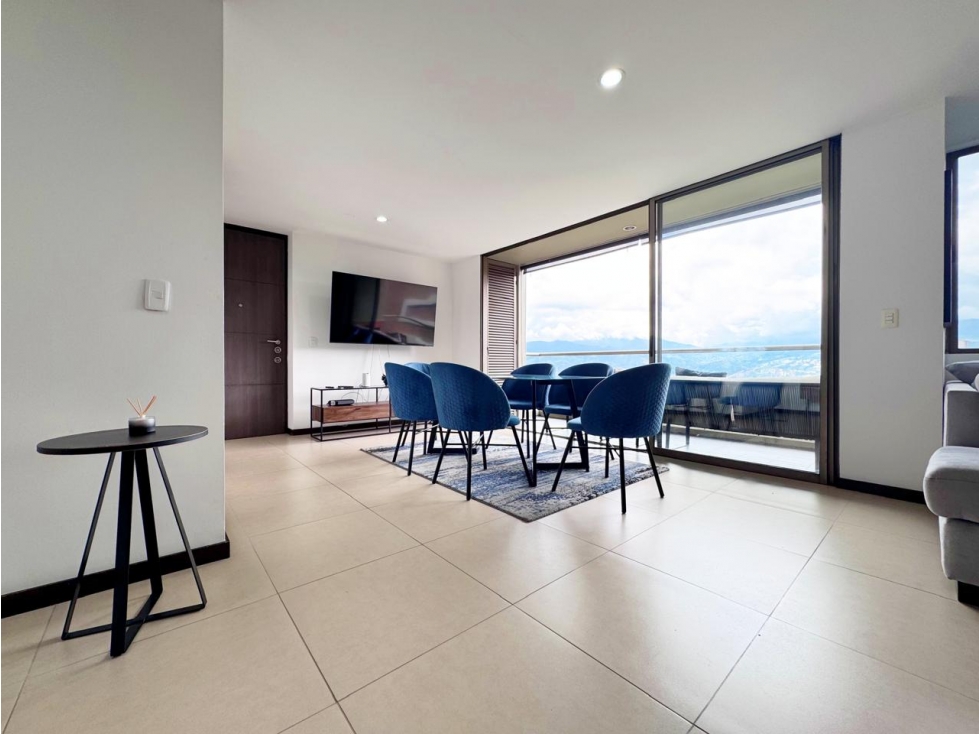 VENDO PENTHOUSE EN EL POBLADO SECTOR ALTOS DEL POBLADO — foto 2