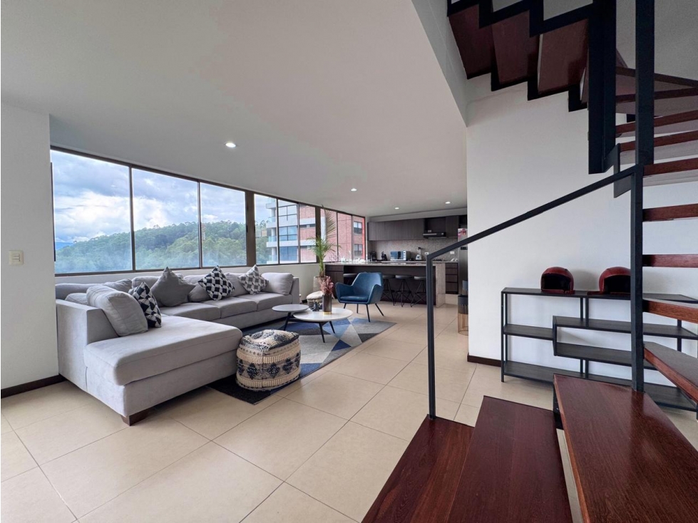 VENDO PENTHOUSE EN EL POBLADO SECTOR ALTOS DEL POBLADO — foto 3