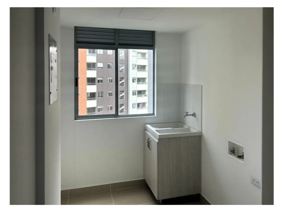 Vendo Apartamento Para Estrenar En Envigado-Moderno — foto 2