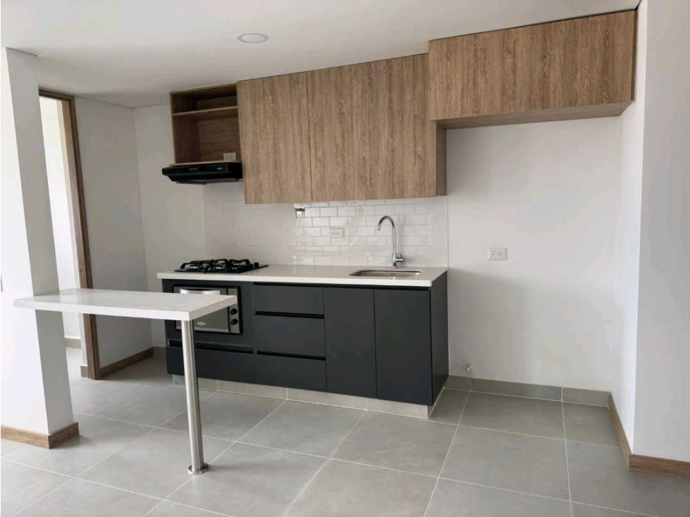 APARTAMENTO VENTA EN ITAGUI, URB. AMANTINA — foto 4