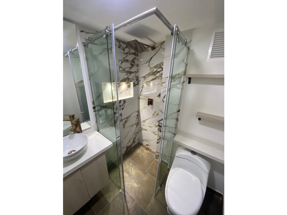 ESPECTACULAR APARTAMENTO MODERNO EN VENTA - CALAZANZ — foto 5