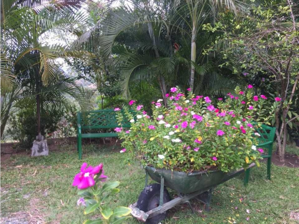 CASA CAMPESTRE EN VENTA EN SANTA FE DE ANTIOQUIA — foto 3