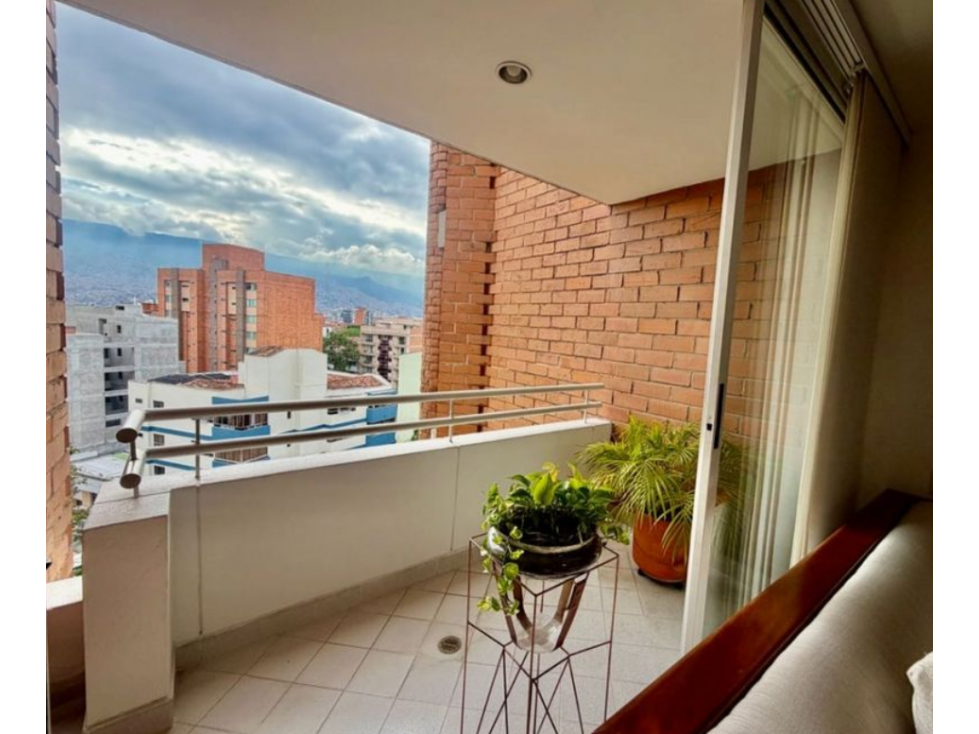 VENDO APARTAMENTO EN LAURELES CERCA AL PRIMER PARQUE — foto 3