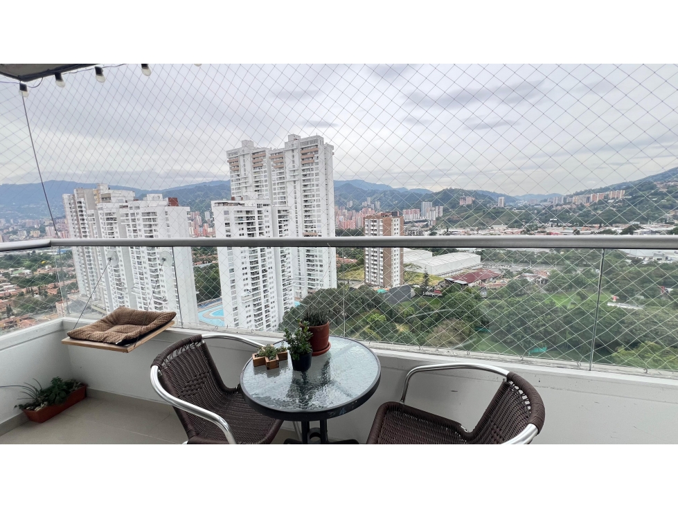SURAMERICA 97 METROS PISO ALTO — foto 5