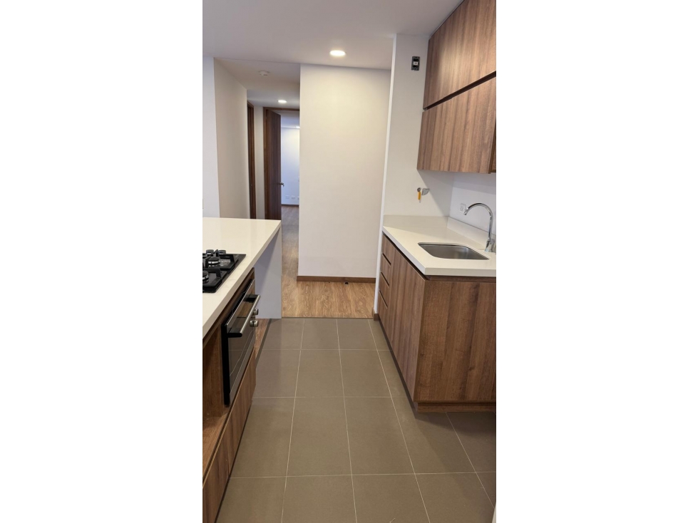 APARTAMENTO EN EL TRIANÓN ENVIGADO — foto 3