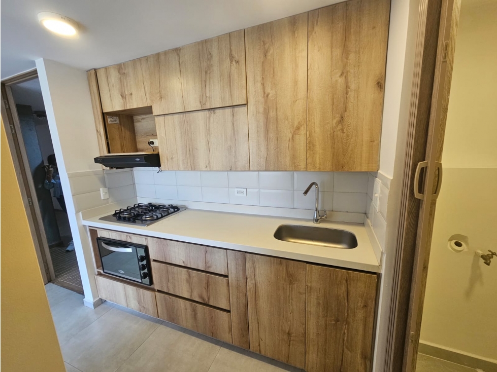 Apartamento Rodeado de Naturaleza en la Ciudad Rionegro Cod.060726-01 — foto 2