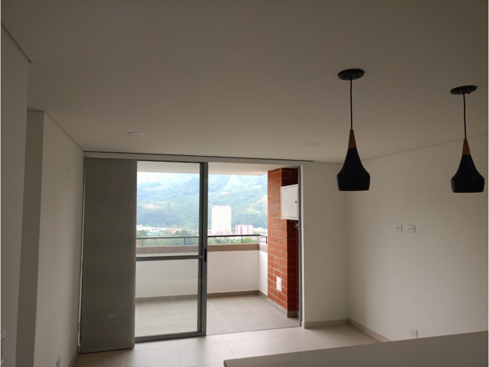 ESTRENE ESTE HERMOSO APARTAMENTO EN UNIDAD COMPLETA SUPER UBICACION