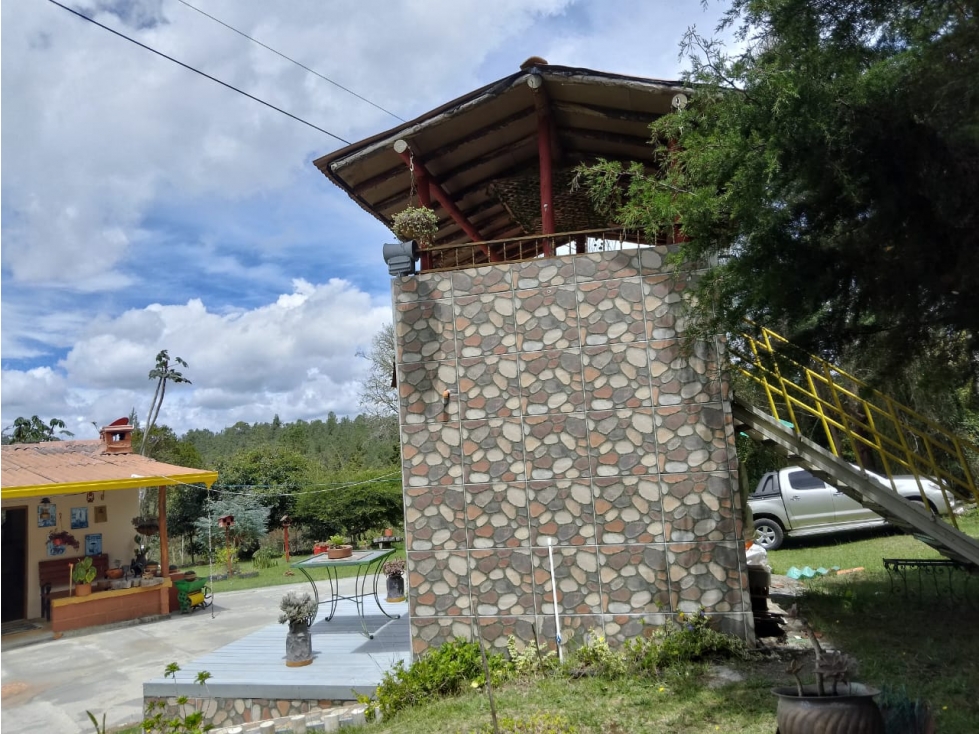 HERMOSA FINCA EN VENTA CERCANA CON EL PARQUE ARVI — foto 5
