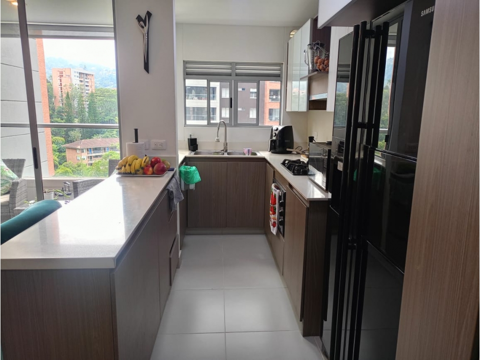 SUPER PRECIO APARTAMENTO EN ENVIGADO UNIDAD RESIDENCIAL MODERNA — foto 3