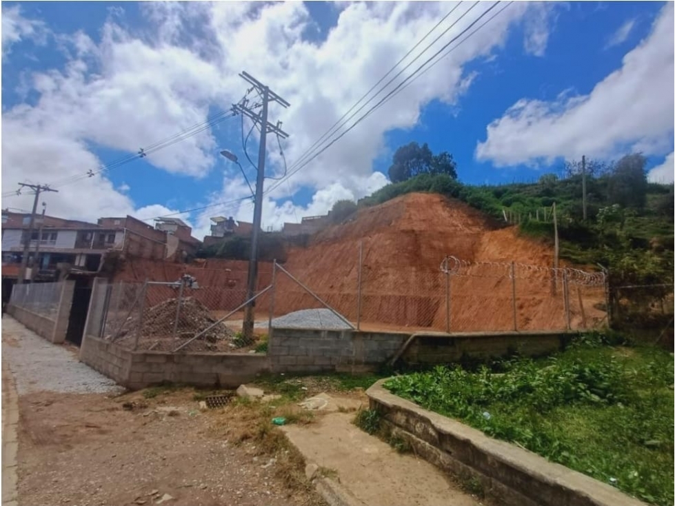 LOTE CENTRAL EN VENTA — foto 2