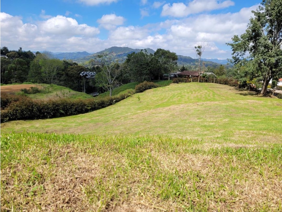 HERMOSO LOTE VIA SAN ANTONIO LA CEJA