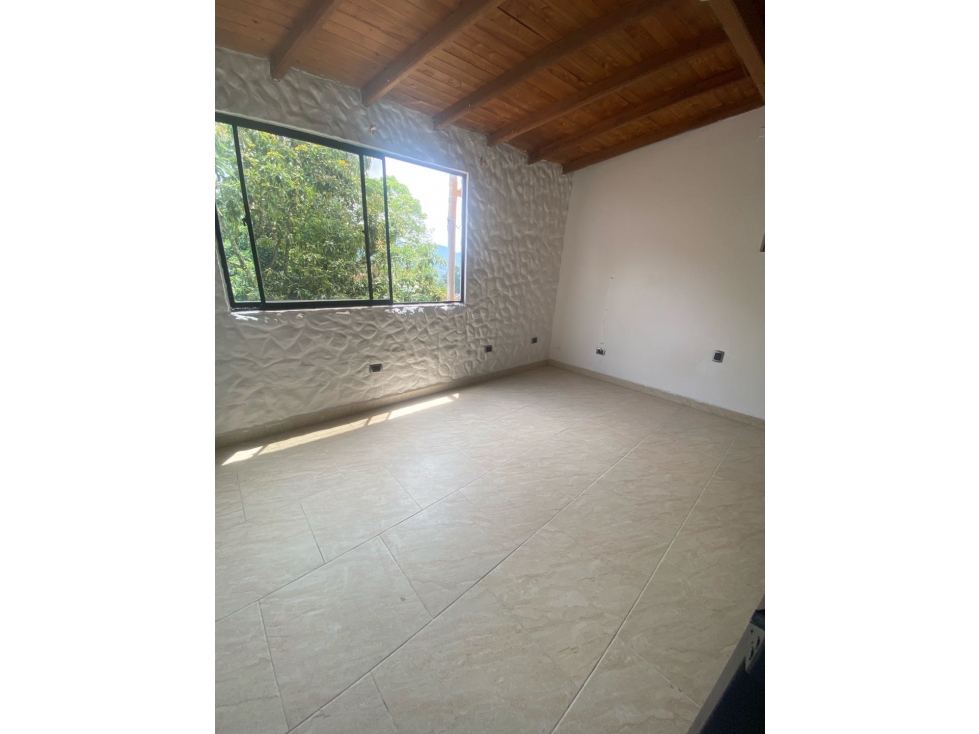 CASA EN LA ESTRELLA -Sector la Ferreria 3 piso