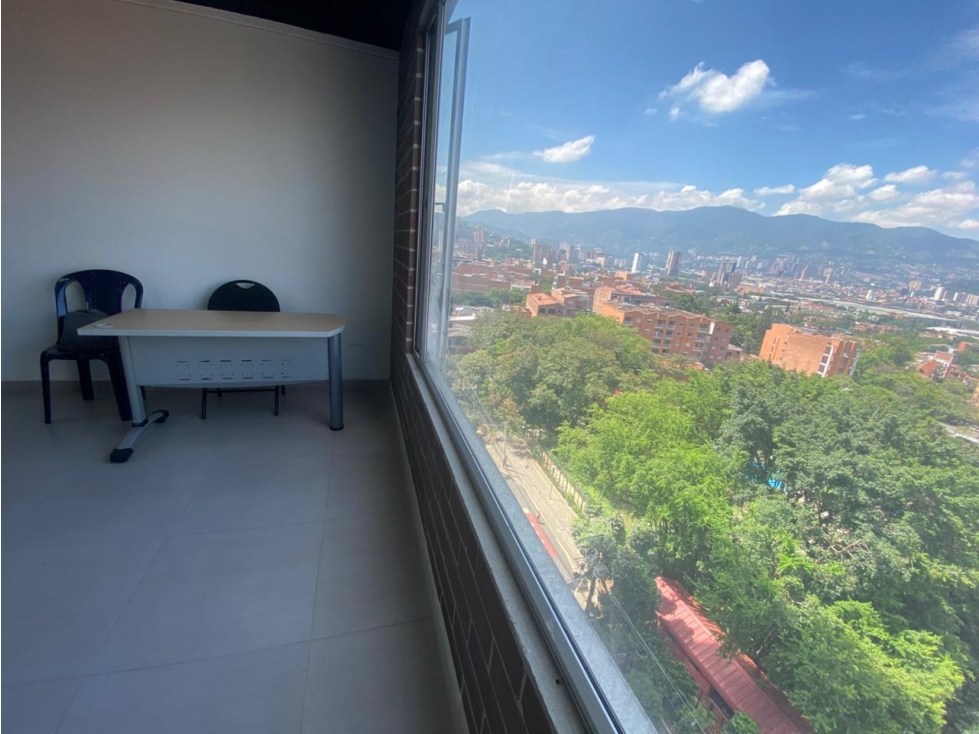 ESPECTACULAR OFICINA EN VENTA EN ZONA CENTRAL ENVIGADO