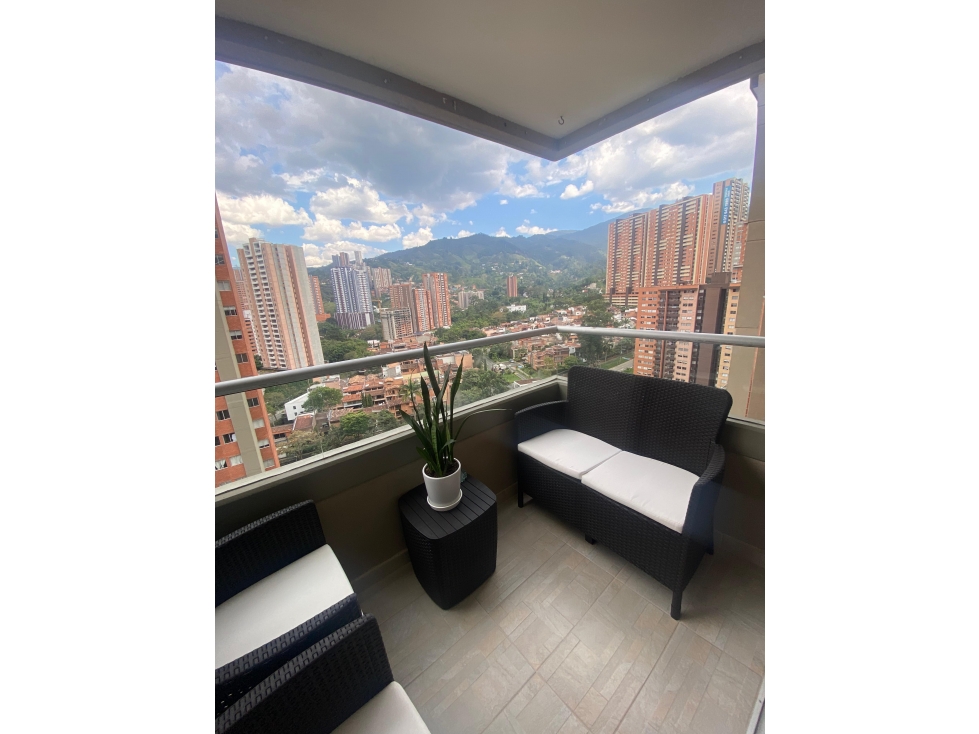 HERMOSO APARTAMENTO - VISTA HERMOSA - SECTOR PLANO DE SABANETA