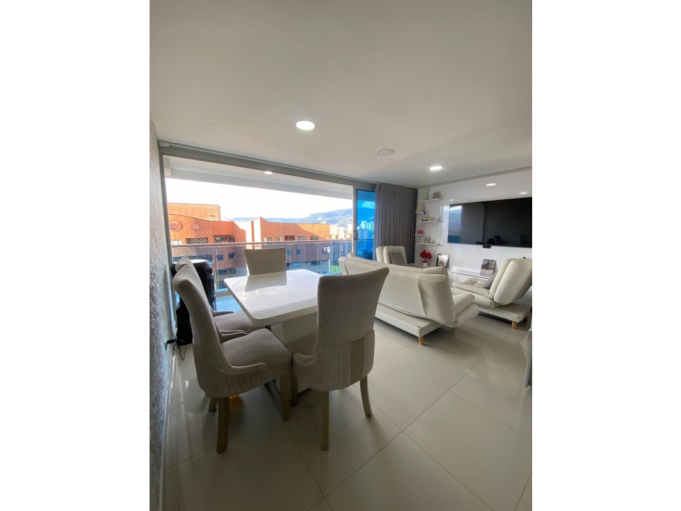EN VENTA APARTAMENTO - SABANETA — foto 2