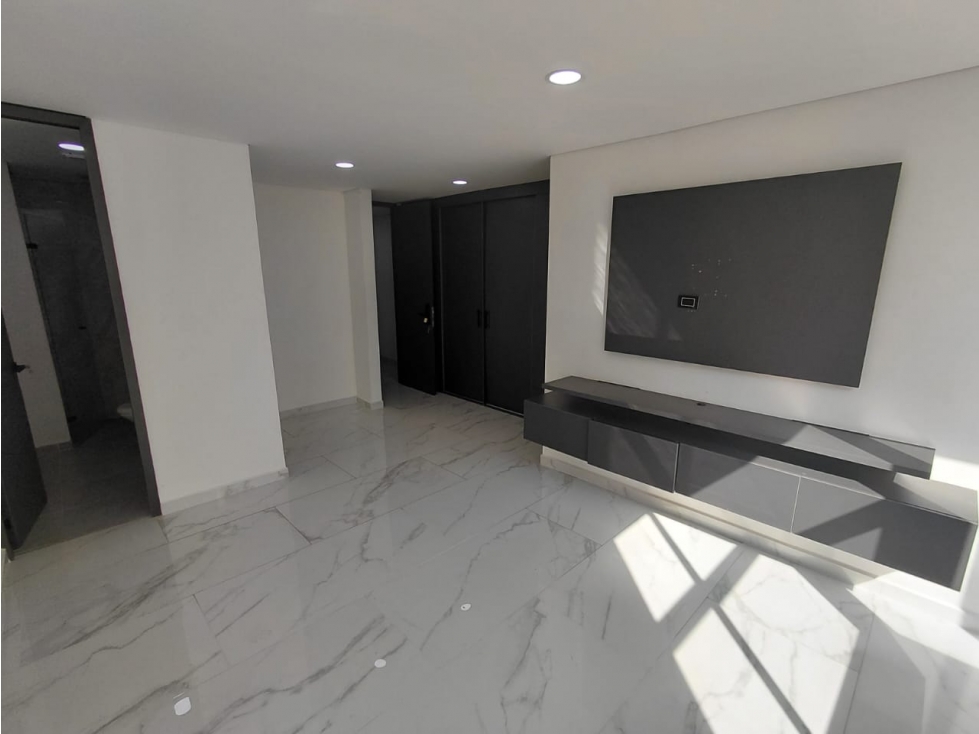 VENTA PENTHOUSE EN LAURELES — foto 2