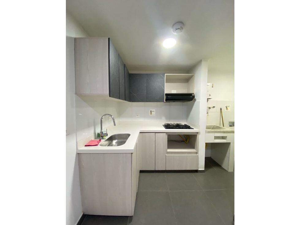 SE VENDE APARTAMENTO EN SABANETA- 52 m2 interno — foto 2