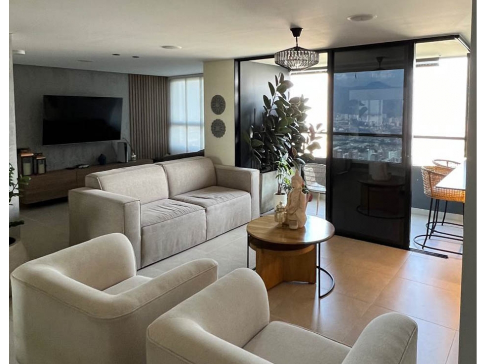 Apartamento en venta Loma del Indio Las Palmas con vista a la ciudad
